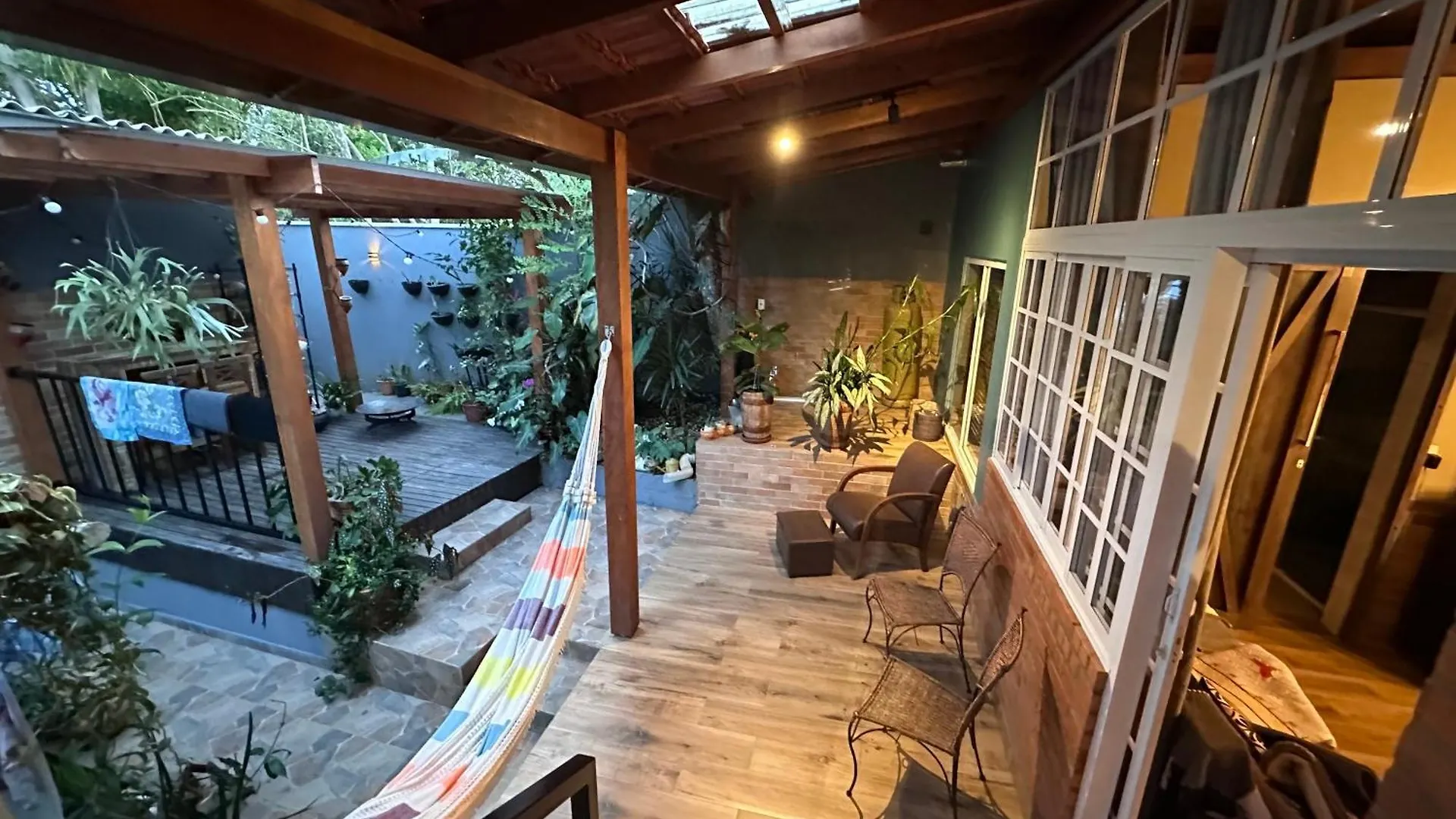 Arthi - Lindo Loft Recanto Dos Passarinhos Com Hidromassagem! Balneario Camboriu 0*,