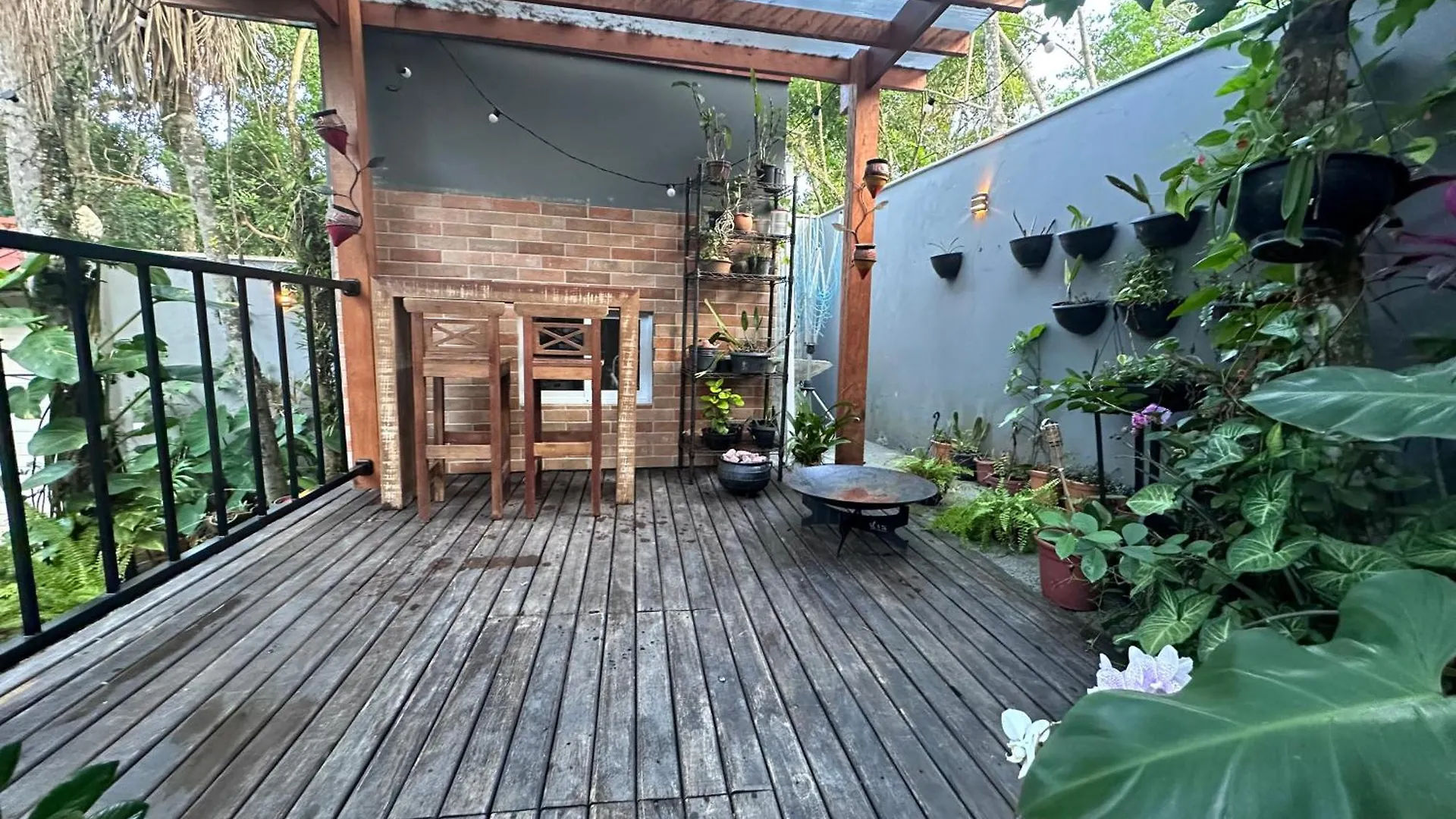 Holiday home Arthi - Lindo Loft Recanto Dos Passarinhos Com Hidromassagem! Balneario Camboriu Brazil